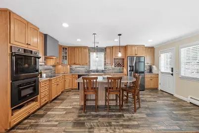 1 Daniels Rd, Hudson, MA 01749 - Photo 9