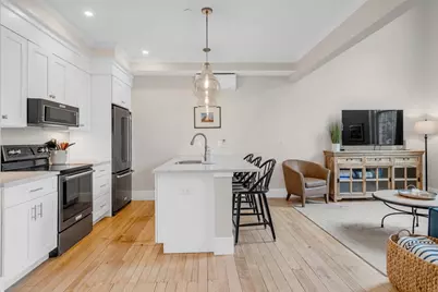 142 Main St #4, Amesbury, MA 01913 - Photo 9