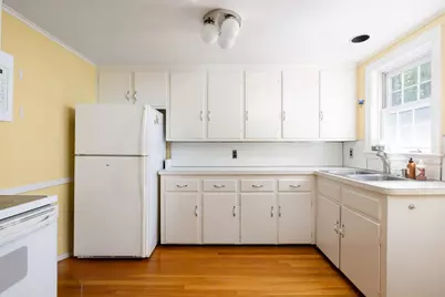 45 Cragmore Rd, Newton, MA 02464 - Photo 5