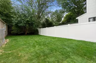 220 Sycamore St, Watertown, MA 02472 - Photo 41