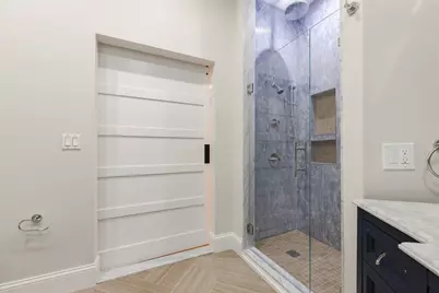 515 Centre #2, Newton, MA 02459 - Photo 9