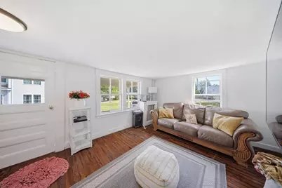 62 Pleasant St, Hopkinton, MA 01748 - Photo 15