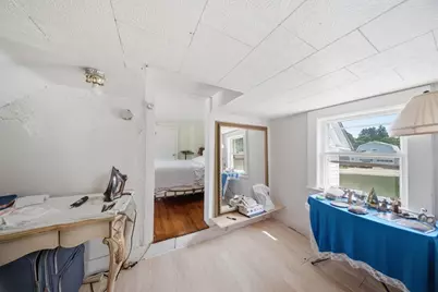62 Pleasant St, Hopkinton, MA 01748 - Photo 23