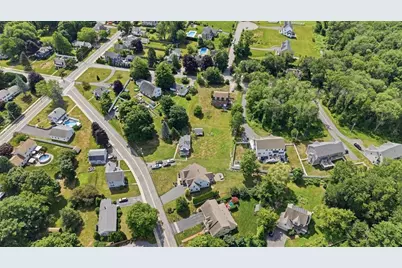 62 Pleasant St, Hopkinton, MA 01748 - Photo 39