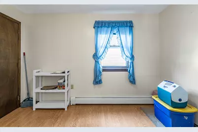 378 Haverhill St, Lawrence, MA 01840 - Photo 9