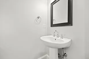 20 Dalby St, Newton, MA 02458 - Photo 11