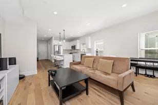 27 Ward St, Boston, MA 02127 - Photo 3