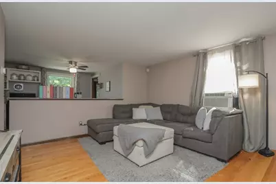 41 Rosedale Ave, Springfield, MA 01128 - Photo 7