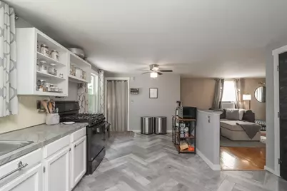 41 Rosedale Ave, Springfield, MA 01128 - Photo 13