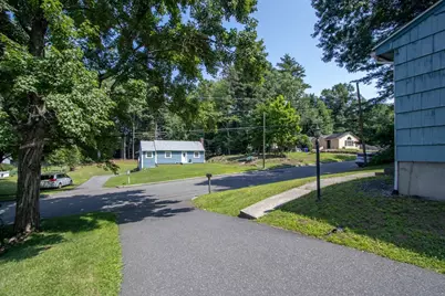 41 Rosedale Ave, Springfield, MA 01128 - Photo 31