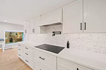 74 Sherrick Ave, Holbrook, MA 02343 - Photo 9