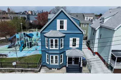 14 Harbor View St #1, Boston, MA 02125 - Photo 19
