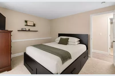 748 Warren Ave, Swansea, MA 02777 - Photo 15