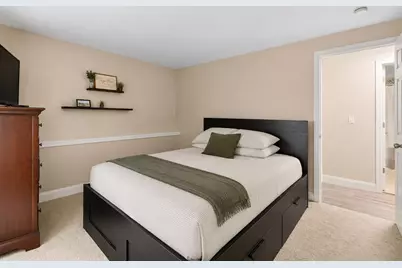 748 Warren Ave, Swansea, MA 02777 - Photo 15