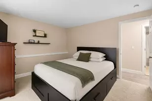 748 Warren Ave, Swansea, MA 02777 - Photo 15