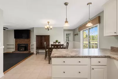 748 Warren Ave, Swansea, MA 02777 - Photo 7