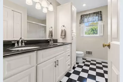 748 Warren Ave, Swansea, MA 02777 - Photo 13