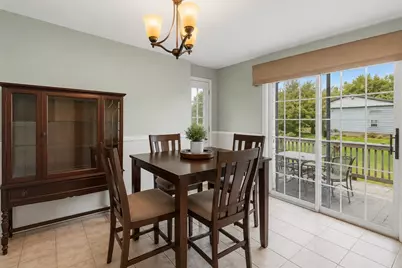 748 Warren Ave, Swansea, MA 02777 - Photo 9