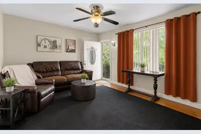748 Warren Ave, Swansea, MA 02777 - Photo 11