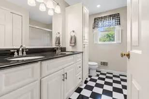 748 Warren Ave, Swansea, MA 02777 - Photo 13