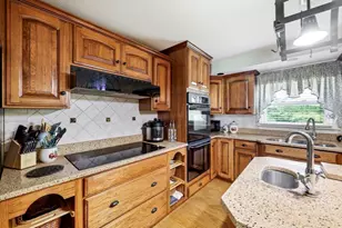 297 Montgomery Rd, Westfield, MA 01085 - Photo 7