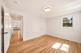 219 Hunting Rd, Needham, MA 02494 - Photo 9