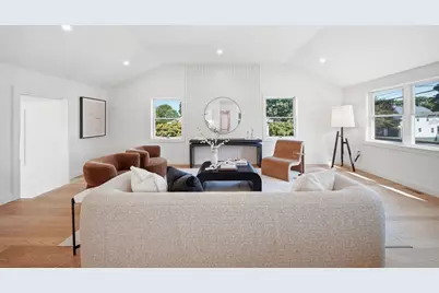 219 Hunting Rd, Needham, MA 02494 - Photo 5