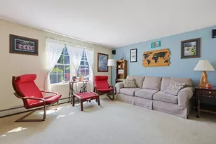 28 Heritage Path, Millis, MA 02054 - Photo 5