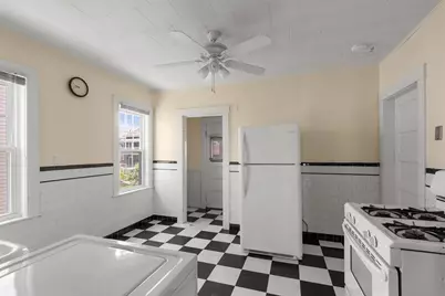 34-36 Thorndike Street, Arlington, MA 02474 - Photo 9