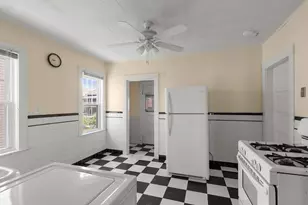 34-36 Thorndike St, Arlington, MA 02474 - Photo 9