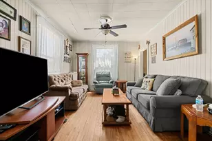 52 Mason St, Salem, MA 01970 - Photo 7
