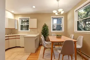 127 Kilsyth Rd, Boston, MA 02135 - Photo 11
