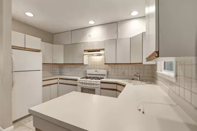127 Kilsyth Rd #3, Boston, MA 02135 - Photo 9