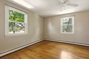 127 Kilsyth Rd, Boston, MA 02135 - Photo 19