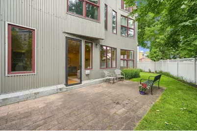 24 Bay State Rd #4, Cambridge, MA 02138 - Photo 27