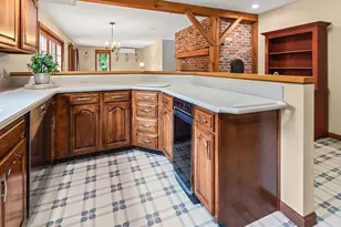 22 Oak Cir, Princeton, MA 01541 - Photo 7