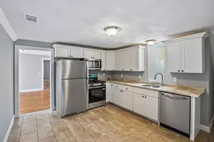 9 Porter St, Everett, MA 02149 - Photo 11