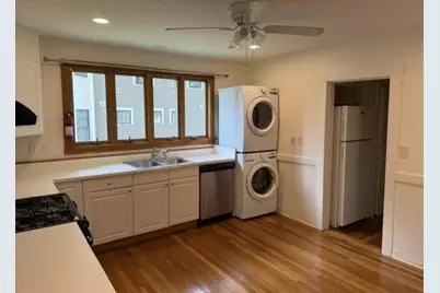 55 Walker St #2, Newton, MA 02460 - Photo 3