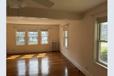 55 Walker St #2, Newton, MA 02460 - Photo 5