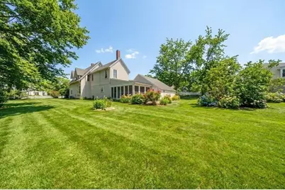 59 Cottage St, Hingham, MA 02043 - Photo 3