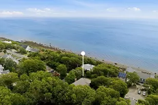 125 Shore Dr, Plymouth, MA 02360 - Photo 7