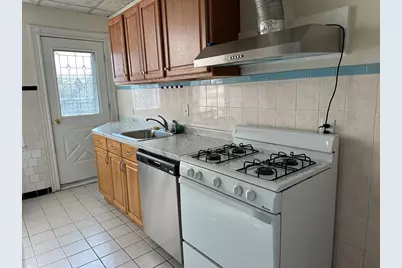 3 Linden St #2, Boston, MA 02134 - Photo 5