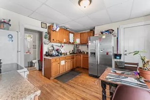 13-15 Cass St, Springfield, MA 01104 - Photo 17