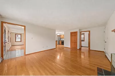 5 Windemere Dr, Mansfield, MA 02048 - Photo 11