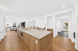 11 Viking Rd, Winchester, MA 01890 - Photo 3