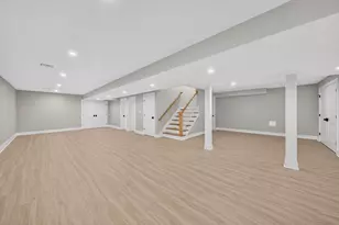 11 Viking Rd, Winchester, MA 01890 - Photo 27