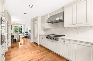 7 Wainwright Rd, Winchester, MA 01890 - Photo 11