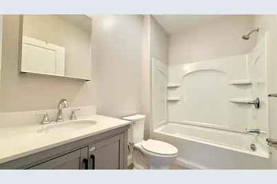 371 Main St #8, Woburn, MA 01801 - Photo 11