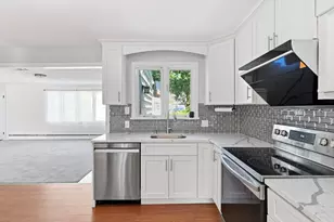 80 Lynnwood Dr, Longmeadow, MA 01106 - Photo 21