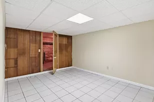 80 Lynnwood Dr, Longmeadow, MA 01106 - Photo 37